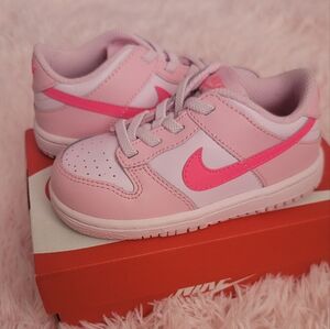 Nike Kids Sneakers Pink and White